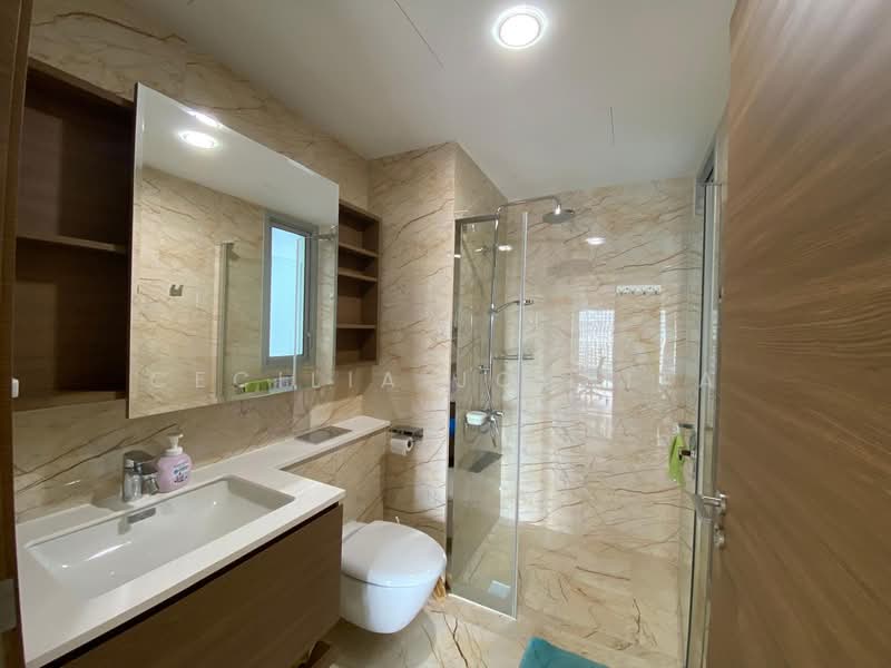 Queens Peak, 3 Dundee Road, 2 Bedrooms, 775 sqft, Condominium For Rent, by Cecilia Joanita, 24926395 - PropertyGuru.com.sg