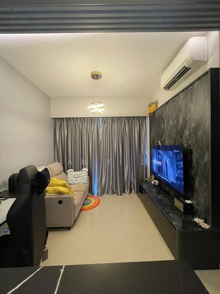 Kingsford Waterbay Condominium For Sale at S$ 1,098,000 | PropertyGuru Singapore - Living Room