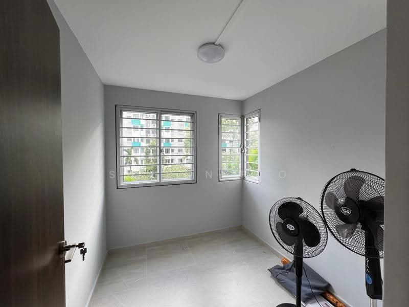46 Marine Crescent, 46 Marine Crescent, East Coast / Marine Parade, 2 Bedrooms, 750 sqft, HDB Flat For Rent, by Sharon Foo, 24928209 - PropertyGuru.com.sg