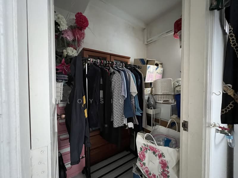 Monarchy Apartments, 51 Mandalay Road, 3 Bedrooms, 1,163 sqft, Apartment For Rent, by Aloysius Lim, 24928216 - PropertyGuru.com.sg