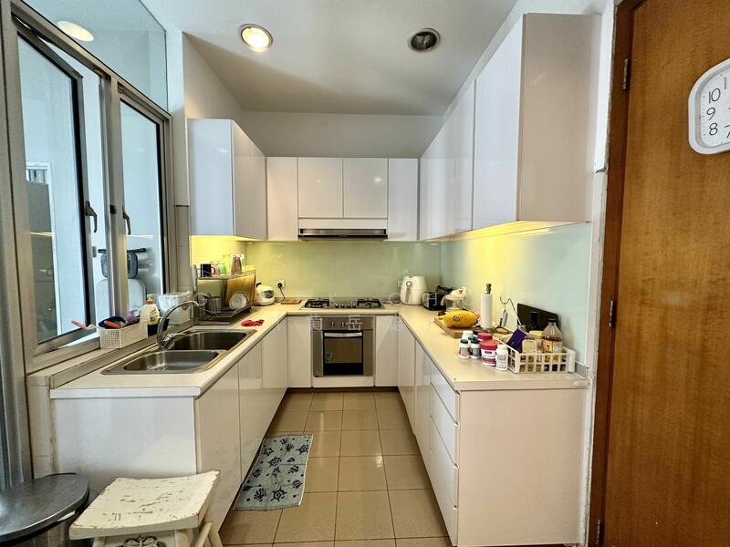 For Rent - Immaculate 3 Sty Watten Estate Road