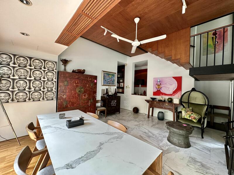 For Rent - Immaculate 3 Sty Watten Estate Road