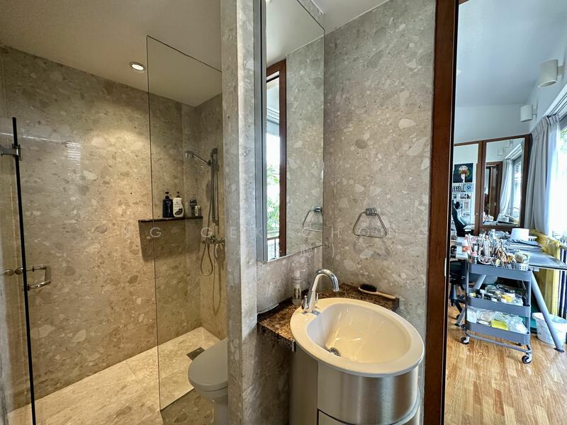 For Rent - Immaculate 3 Sty Watten Estate Road