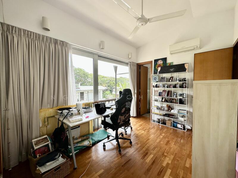 For Rent - Immaculate 3 Sty Watten Estate Road