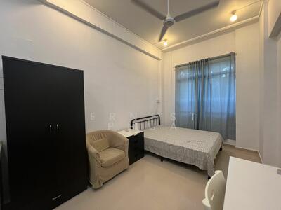 For Rent - Parc Oasis