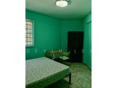 For Rent - 215 Serangoon Avenue 4
