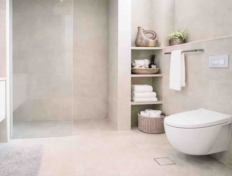 Residences 8, Lengkok Merak, 3 Bedrooms, 7,304 sqft, Semi-Detached House For Rent, by Samantha Sim, 24930044 - Master bathroom  - PropertyGuru.com.sg