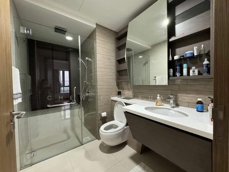 V on Shenton, 5A Shenton Way, 2 Bedrooms, 1,055 sqft, Condominium For Sale, by Chew Lih Yuan, 24930710 - PropertyGuru.com.sg