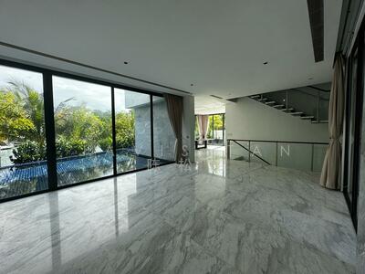 For Sale - Pearl Island