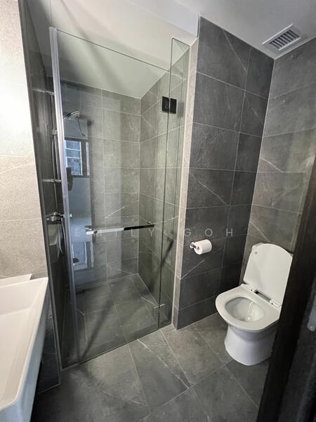 Riverfront Residences, 53 Hougang Avenue 7, 2 Bedrooms, 721 sqft, Condominium For Rent, by Emily Goh, 24931430 - PropertyGuru.com.sg