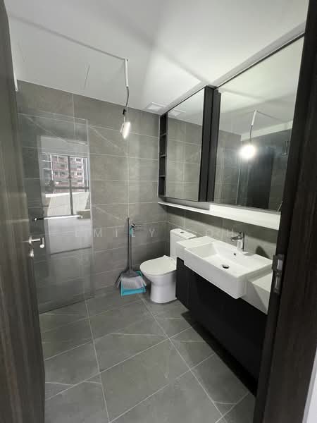 Riverfront Residences, 53 Hougang Avenue 7, 2 Bedrooms, 721 sqft, Condominium For Rent, by Emily Goh, 24931430 - PropertyGuru.com.sg