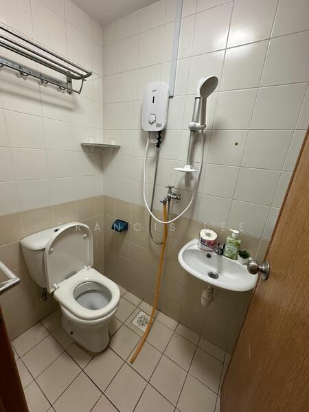 The Floravale, 218 Westwood Avenue, Room Rental, 110 sqft, Executive Condominium For Rent, by Francis Lee, 24931647 - PropertyGuru.com.sg