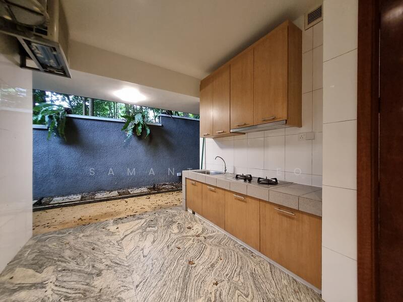 5+2 bedroom Good Class Bungalow,near supermarket,Mrt/Hwa Chong/ ACS/ Chinese Girl School, Adam road/ dunearn road/ holland/ cluny park road, 5 Bedrooms, 7,200 sqft, Good Class Bungalow For Rent, by Samantha Teo, 24932425 - PropertyGuru.com.sg