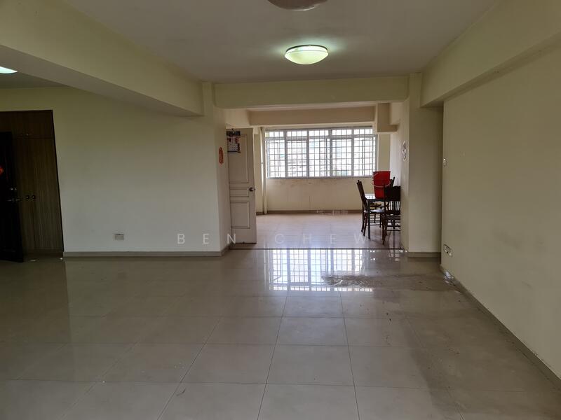 For Rent - Lakeside Tower