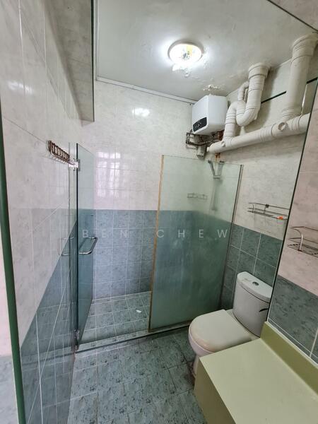 For Rent - Lakeside Tower