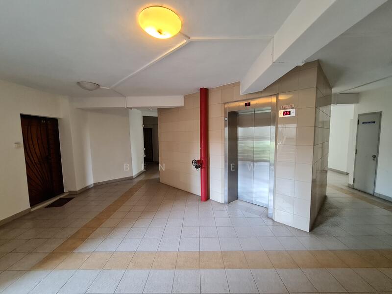 For Rent - Lakeside Tower