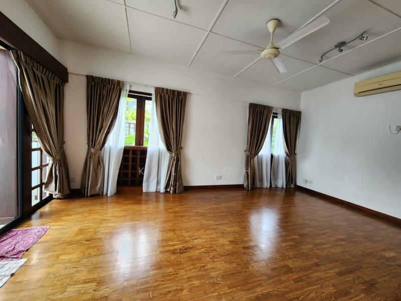 For Rent - ⭐️⭐️LANDED7772@2 STOREY BUNGALOW WITH POOL AT SUNSET VICINITY