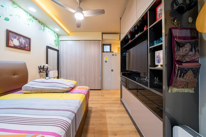 The Vales, 77 Anchorvale Crescent, 4 Bedrooms, 1,410 sqft, Condominium For Rent, by Loong Yan Yan, 24934769 - PropertyGuru.com.sg