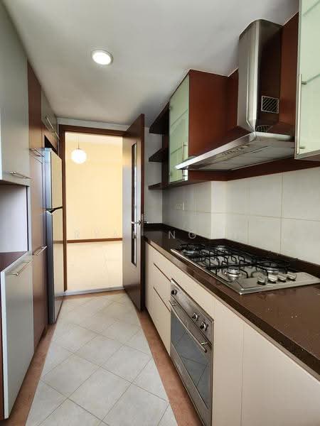 Alessandrea, 31 Alexandra Road, Alexandra / Commonwealth, 3 Bedrooms, 1,098 sqft, Apartment For Rent, by Ryan Ngan, 24936122 - Kitchen - PropertyGuru.com.sg