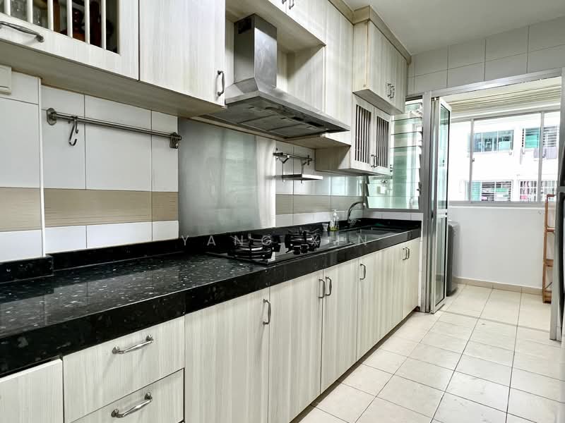 431A Yishun Avenue 1, 431A Yishun Avenue 1, 3 Bedrooms, 1,206 sqft, HDB Flat For Rent, by Yang Xin, 24936141 - PropertyGuru.com.sg