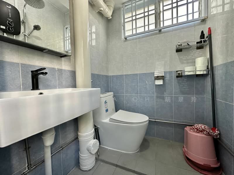 345 Clementi Avenue 5, 345 Clementi Avenue 5, 2 Bedrooms, 861 sqft, HDB Flat For Rent, by Christina Oh, 24936619 - PropertyGuru.com.sg