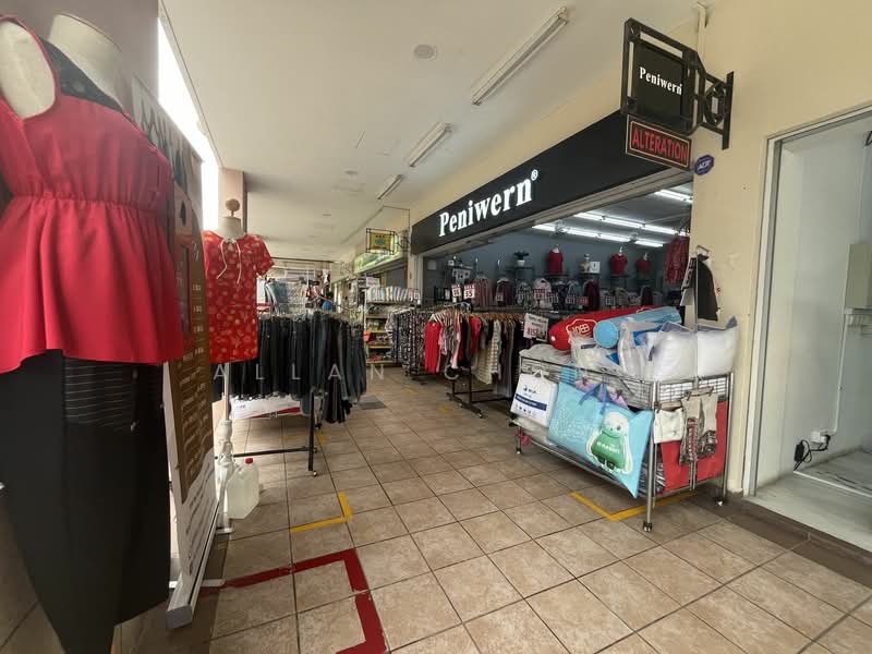 Tampines Mart, 9 Tampines Street 32, 715 sqft, Mall Shop For Rent, by Allan Chong, 24938291 - CommercialGuru.com.sg