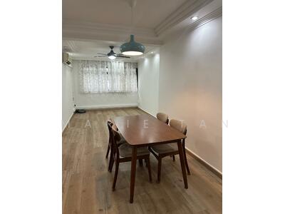 For Rent - 667 Woodlands Ring Road