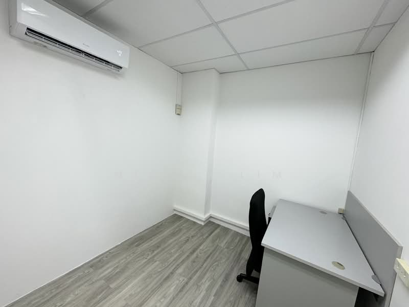 Vertex, 33 Ubi Avenue 3, 110 sqft, Light Industrial (B1) For Rent, by Nicole Lim, 24939172 - CommercialGuru.com.sg
