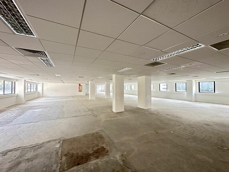 CES Centre, 171 Chin Swee Road, 1,432 sqft, Office For Rent, by David Tay 郑培辉, 24940159 - CommercialGuru.com.sg