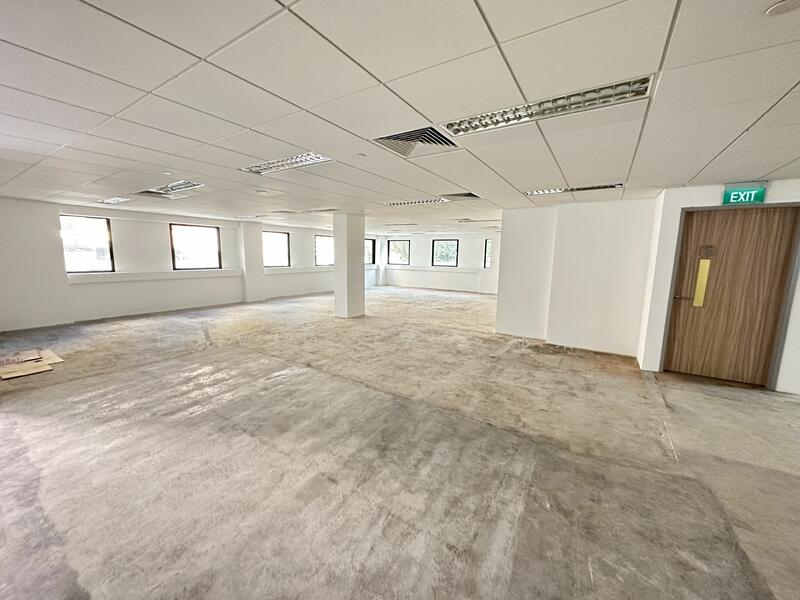 CES Centre, 171 Chin Swee Road, 1,432 sqft, Office For Rent, by David Tay 郑培辉, 24940159 - CommercialGuru.com.sg