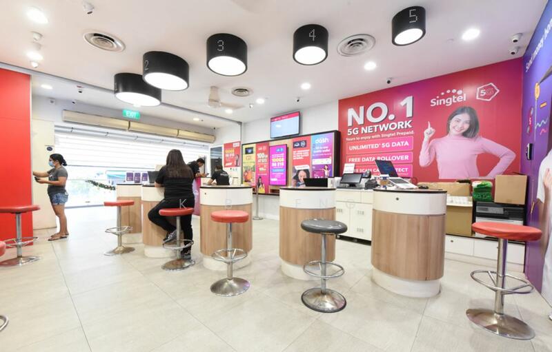 Lucky Plaza, 304 Orchard Road, 884 sqft, Mall Shop For Rent, by K B Keng, 24940410 - CommercialGuru.com.sg
