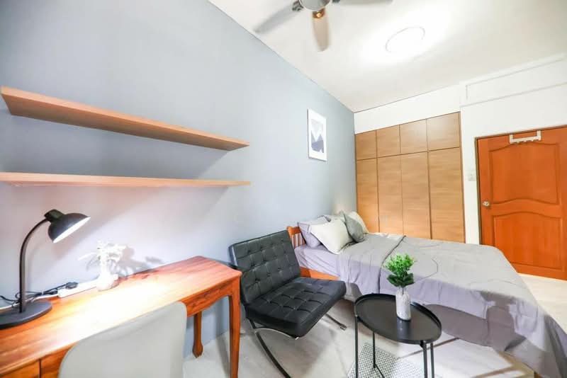 Tembeling Centre, 252 Tembeling Road, Room Rental, 100 sqft, Apartment For Rent, by Alicia Lim, 24940806 - PropertyGuru.com.sg