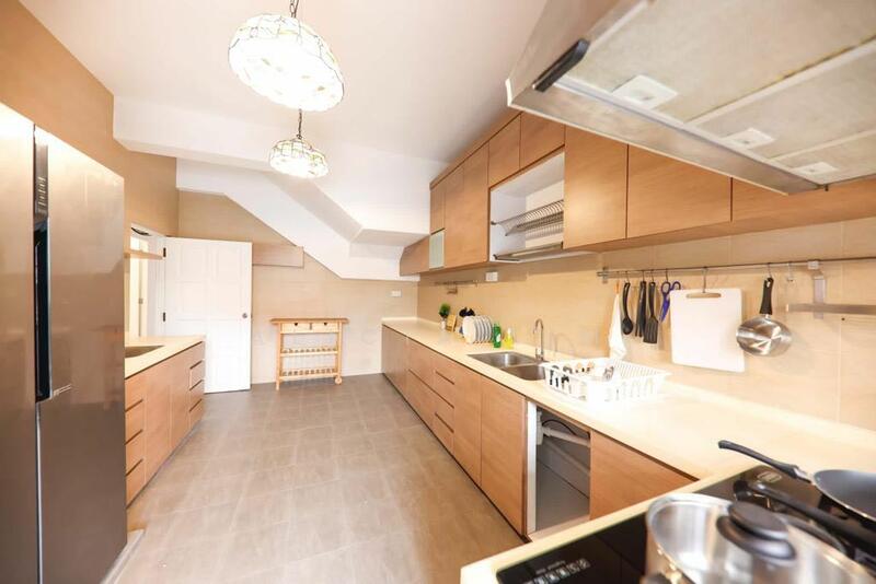 Tembeling Centre, 252 Tembeling Road, Room Rental, 100 sqft, Apartment For Rent, by Alicia Lim, 24940806 - PropertyGuru.com.sg