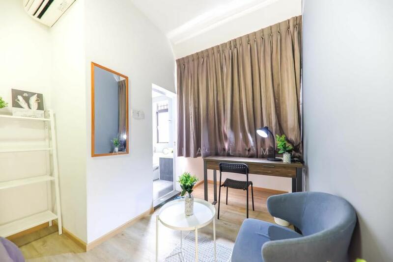 Tembeling Centre, 252 Tembeling Road, Room Rental, 100 sqft, Apartment For Rent, by Alicia Lim, 24940806 - PropertyGuru.com.sg