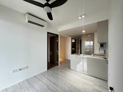 For Rent - Parc Esta