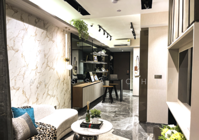 For Sale - ⭐️ Next to MRT, District 2 Centrally located, CBD, High Rental Yield, Great for Investment