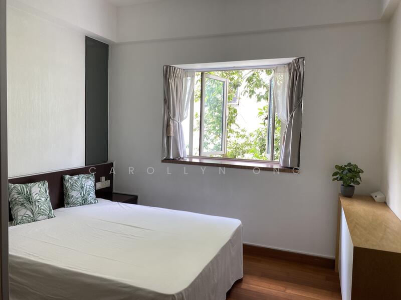 The Springs, 3 Moulmein Rise, 2 Bedrooms, 1,012 sqft, Apartment For Rent, by Carollyn Ong, 24942332 - Master Bedroom (view 1) - PropertyGuru.com.sg