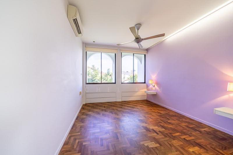 Coronation Grove, 138 - 140 Coronation Road, Tanglin / Holland / Bukit Timah, 2 Bedrooms, 1,249 sqft, Condominium For Rent, by Rachel Koh, 24942891 - PropertyGuru.com.sg