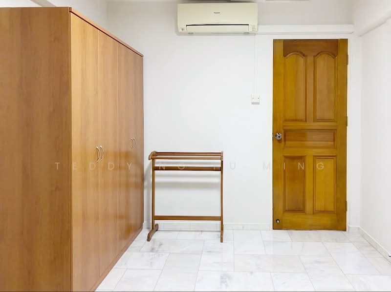 122 Bedok North Street 2, 122 Bedok North Street 2, 2 Bedrooms, 721 sqft, HDB Flat For Rent, by Teddy Ng Yu Ming, 24944010 - PropertyGuru.com.sg
