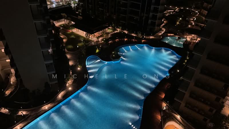 Sengkang Grand Residences, 80 Compassvale Bow, 1 Bedroom, 474 sqft, Condominium For Rent, by Michelle Ong, 24945142 - Unblocked Night View - PropertyGuru.com.sg