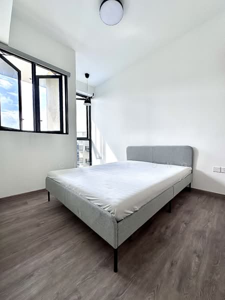 Sengkang Grand Residences, 80 Compassvale Bow, 1 Bedroom, 474 sqft, Condominium For Rent, by Michelle Ong, 24945142 - Master Bedroom with Study Corner - PropertyGuru.com.sg