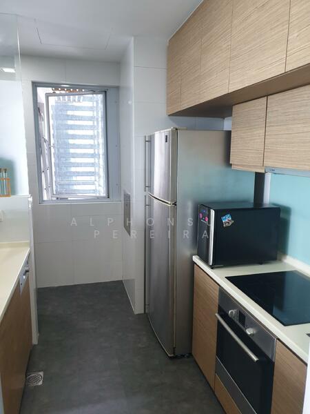The Centrio, 53 Irrawaddy Road, 4 Bedrooms, 1,421 sqft, Apartment For Rent, by Alphonsus Pereira, 24945499 - Kitchen - PropertyGuru.com.sg