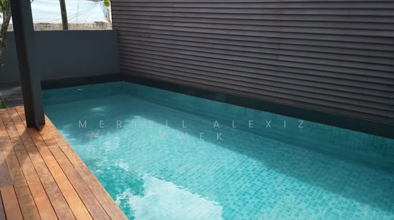Resort Villa near Shopping Mecca & Embassy Belt, Jalan Tupai, One Tree Hill, 6 Bedrooms, 4,860 sqft, Semi-Detached House For Rent, by Meriell Alexiz Kwek, 24945574 - PropertyGuru.com.sg