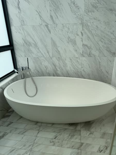 VIVA, 2 Suffolk Walk, 5 Bedrooms, 6,339 sqft, Condominium For Rent, by Juliana Ang, 24947207 - PropertyGuru.com.sg