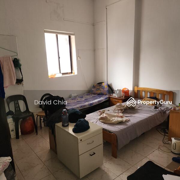 For Rent - 2 Lorong 15 Geylang