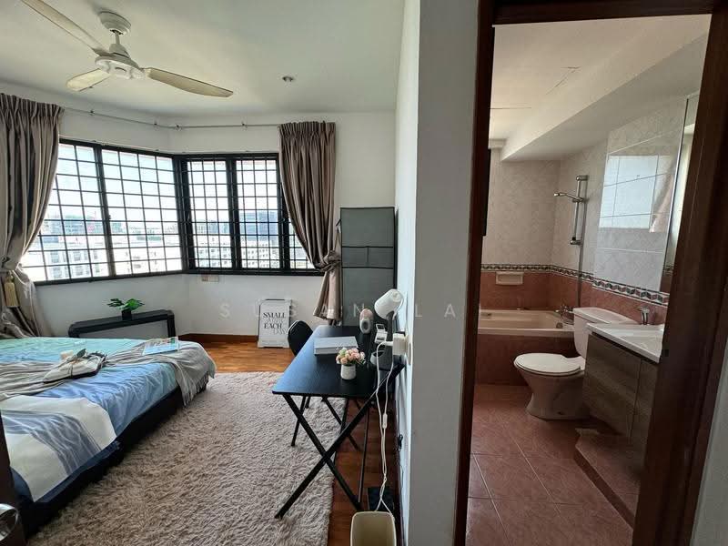 Simsville, 2 Geylang East Avenue 2, Eunos / Geylang / Paya Lebar, Room Rental, 60 sqft, Condominium For Rent, by Susan Lai, 24947839 - Master bedroom own bath $2350 - PropertyGuru.com.sg