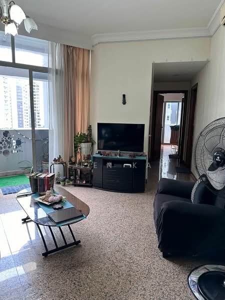 The Bayshore, 34 Bayshore Road, 2 Bedrooms, 1,023 sqft, Condominium For Rent, by Helen Kan, 24948386 - PropertyGuru.com.sg