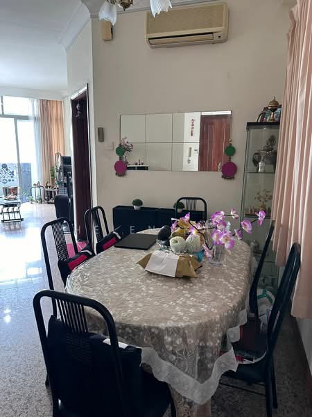 The Bayshore, 34 Bayshore Road, 2 Bedrooms, 1,023 sqft, Condominium For Rent, by Helen Kan, 24948386 - PropertyGuru.com.sg