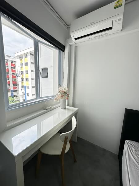 661 Yishun Avenue 4, 661 Yishun Avenue 4, 1 Bedroom, 350 sqft, HDB Flat For Rent, by Lizzy Zhou, 24948931 - PropertyGuru.com.sg