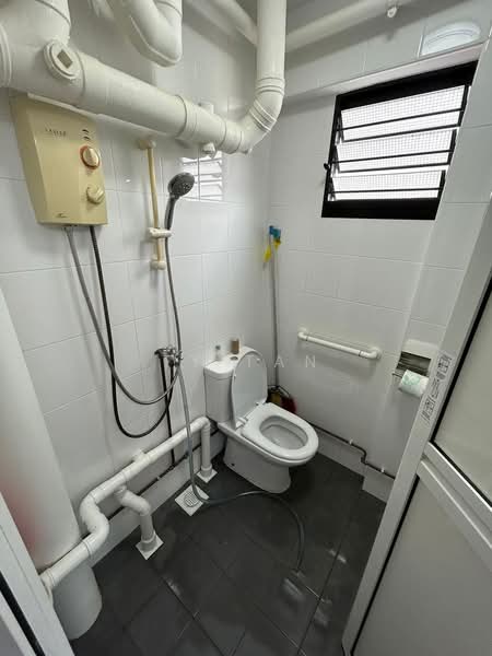 703 Hougang Avenue 2, 703 Hougang Avenue 2, Room Rental, 140 sqft, HDB Flat For Rent, by TY Tan, 24949441 - PropertyGuru.com.sg